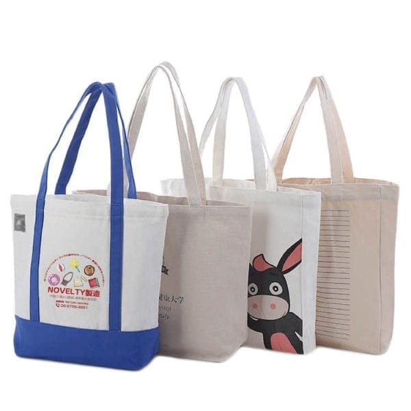 オリジナル トートバッグ、エコバッグ、各種バッグの制作、名入れのご案内です。ノベルティ製造は、自社生産・検品を一貫して行い、高品質なオリジナルグッズを「低価格」「短納期」「小ロット」から作成できます。 オリジナル トートバッグ、エコバッグ、各種バッグの制作、名入れのご案内で