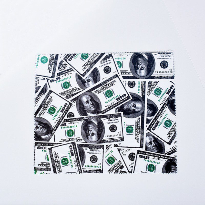 メガネ拭きオリジナル製作のノベルティ製造 オリジナルメガネ拭きを制作、名入れ印刷のご案内です。